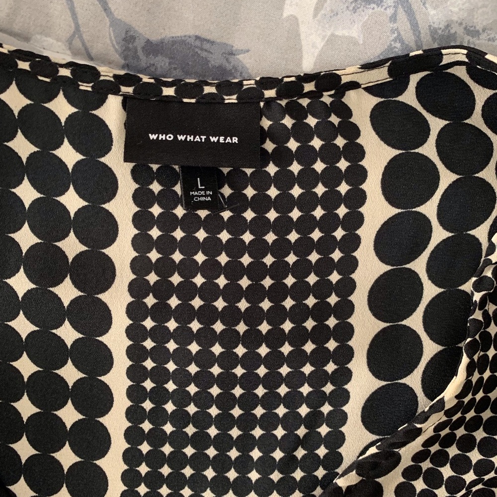 Top - Picture 2 of 2